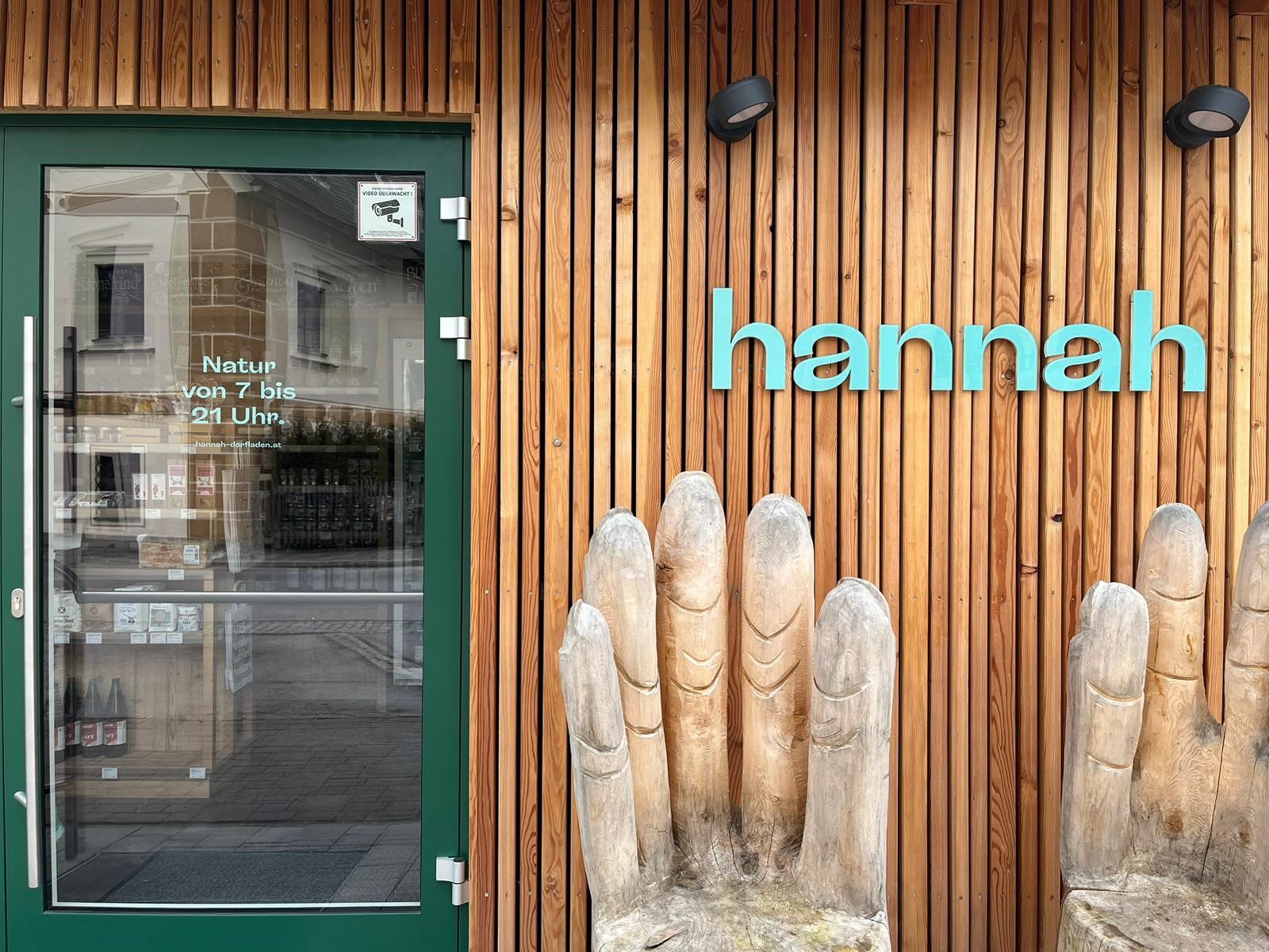 hannah village store exterior view