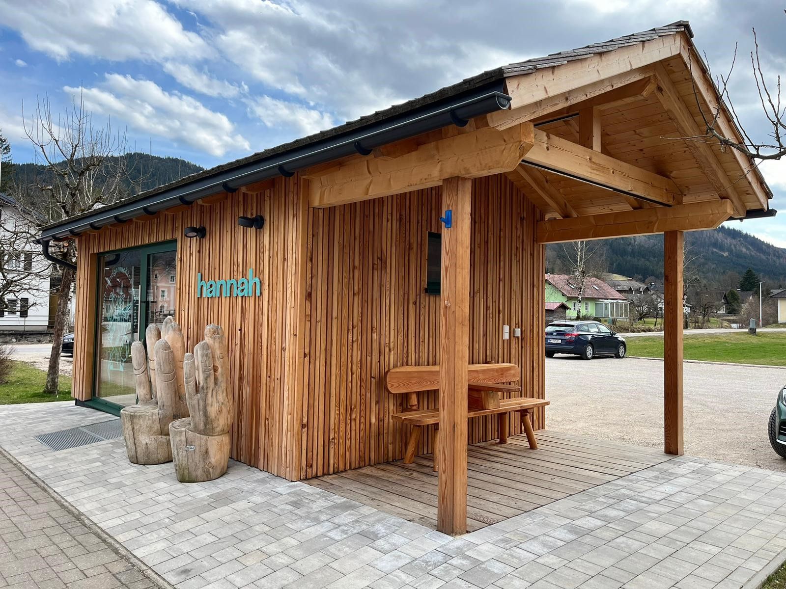 hannah village store exterior view