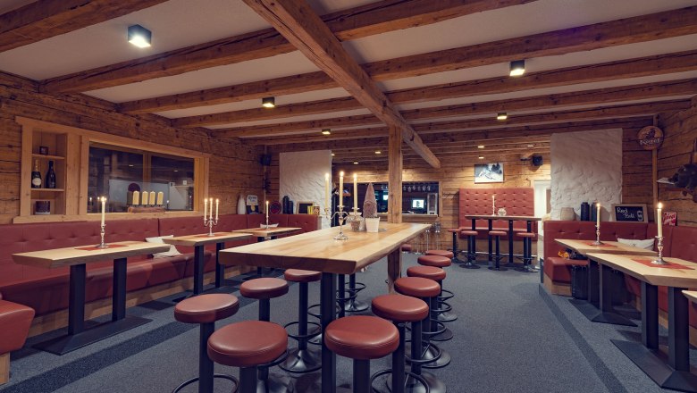 JoSchi Almgasthof Hochkar in winterlicher Nacht, &copy; Martin Stellenberger/JoSchi Hochkar GmbH