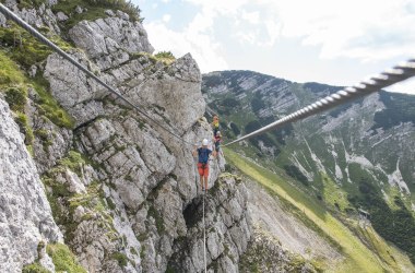 Klettersteig am Hochkar balancieren am Seil, © Alexander Kaiser