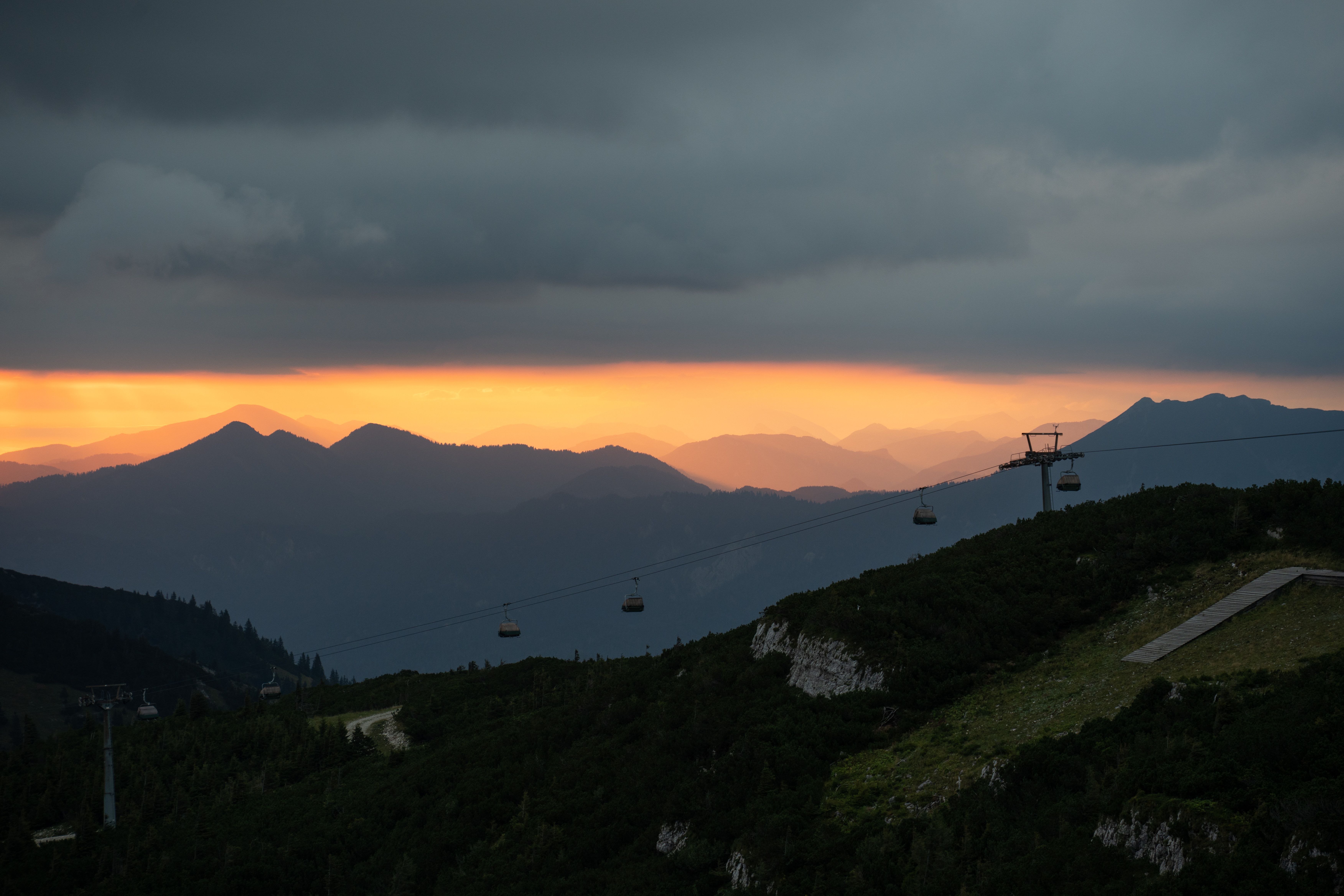 Sonnenaufgang bei der Hochkarbahn