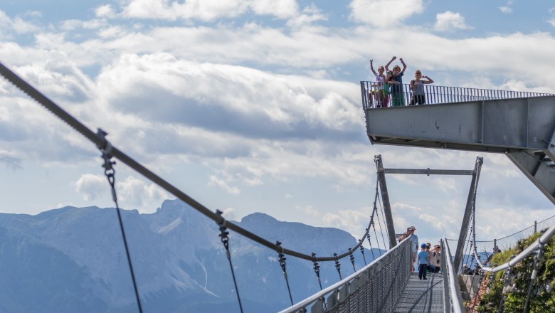 Familie auf der 360° Skytour, © Ludwig Fahrnberger