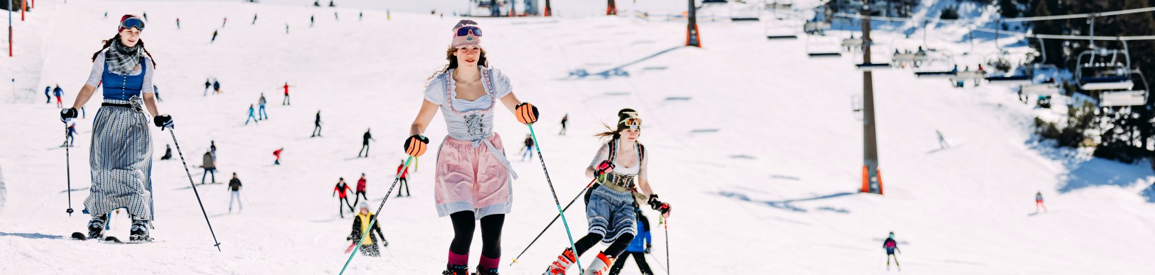 Trachtengwand Skitag 2023, © Fred Lindmoser